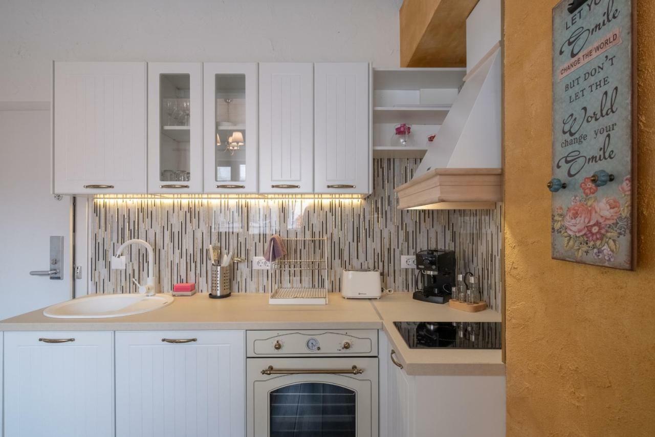 1-Bedroom Designer Apartment On Hristo Belchev Str Sofia Luaran gambar
